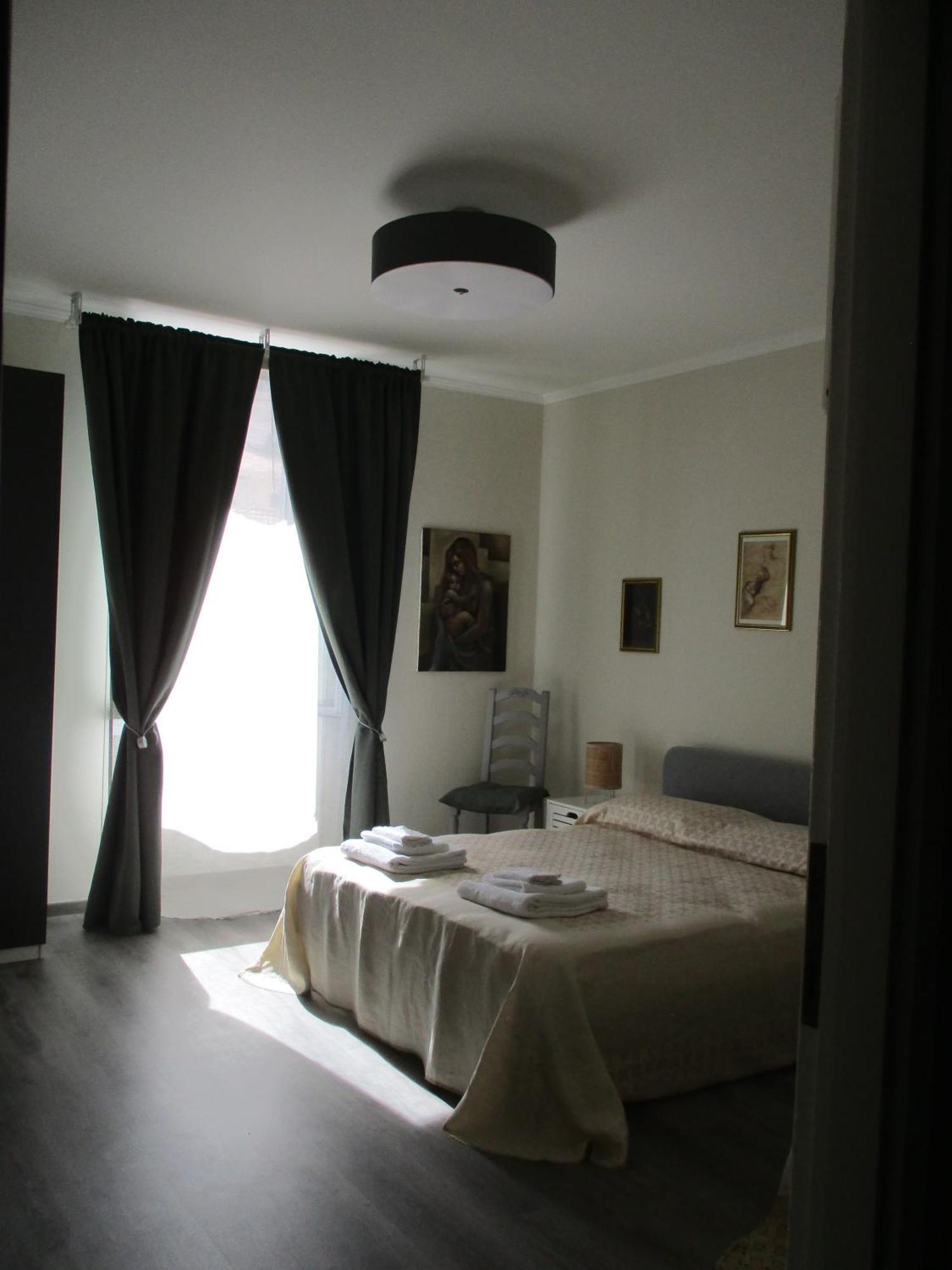Appartamento La Casa Del Nespolo Tranquillo Vicino Stazione Sanremo